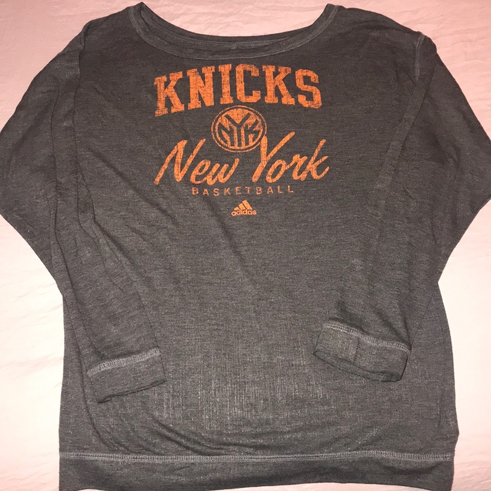 New York Knicks long sleeve tee